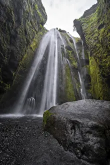 Deserted Rivers In Europe Imprime: Gljufrabui Waterfall