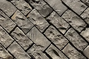 Glazed Tile Backgrounds Imprime: Gray brick wall with rough texture background