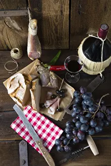 Gastronomy Photography Imprime: Ham, wine and bread