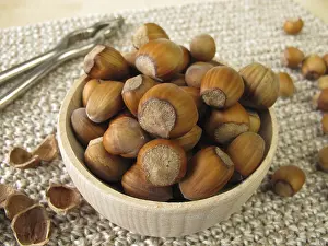 Nutrition Facts Imprime: Hazelnuts