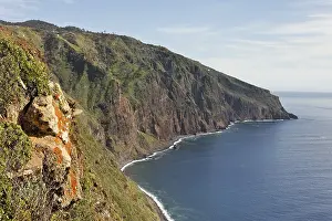 Madeira Lighthouse Imprime: High cliffs at the lighthouse of
