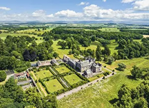 England Nature Reserve Images Imprime: Hutton in the Forest from a drone