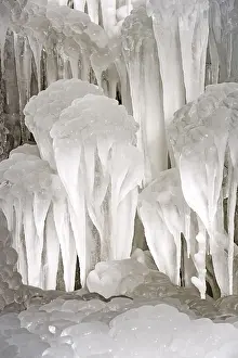Winter Nature Scenes Imprime: Icicles formation