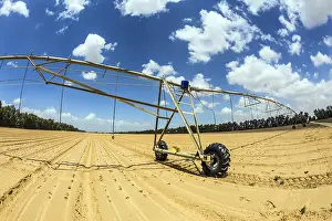 Deserted Farmland Images Imprime: Installation for the automatic watering of fields