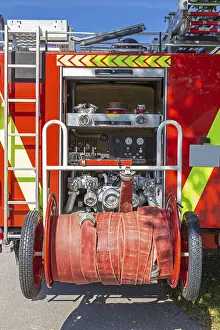 Healthcare System Equipment Imprime: Interior view of a fire engine