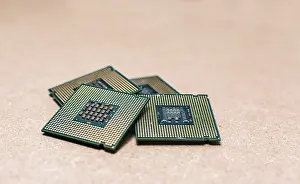 Computer Hardware Equipment Imprime: Isolated computer microprocessors