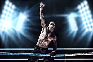 Fitness Studio Image Imprime: Kickboxer posing in the ring