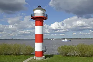 Northern Germany Lighthouses Imprime: Lighthouse on the Elbe River, Luhe