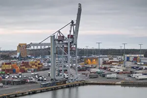 Uninhabited Harbour Imprime: Loading crane, port facility, container loading