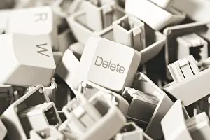 Obras De Arte Fotorrealistas Imprime: Visión macro de una pila de teclas de un teclado de computadora.