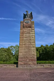 Northern Germany Seaside Resorts Imprime: Massive memorial with eagle at the top