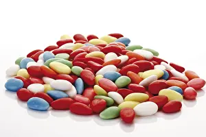 Colorful Easter Eggs Imprime: Meringue easter eggs