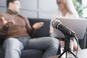 Radio Broadcasting Equipment Imprime: Microphone interview