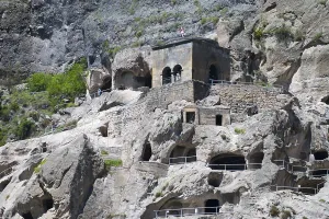 Monastery Complex Architecture Imprime: Monastery complex nestled in rocks