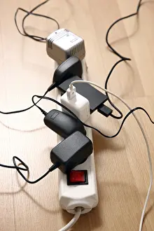 Electricity Tariff Prices Imprime: Multiple power strips for connection of multiple electrical devices