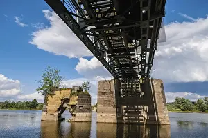 Brandenburg State Architecture Imprime: New and old bridge across the river Oder