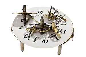 Studio Shot Of A Clock Imprime: Object on white - tool clockwork close up
