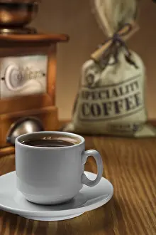 Empty Cafe Table Setting Imprime: Objects of coffee