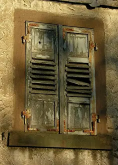 Deserted Window Imprime: Old shutter