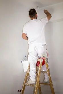 Old Building Restoration Imprime: Painter renovates an old flat