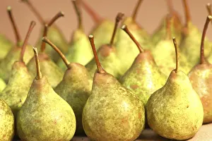Fruit Arrangement Imprime: Pears