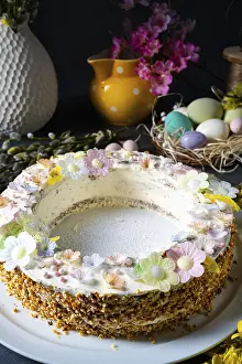Sweet Breakfast Ideas Imprime: Perfect cake wreath for the Easter table