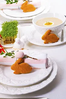 Colourfully Decorated Tables Imprime: The perfect table with colourful table decorations for Easter