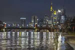 Long Exposure Cityscape Photography Imprime: After persistent rainfall