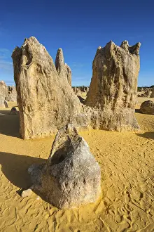 Western Australia Limestone Formations Imprime: The Pinnacles limestone formations