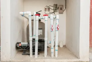 Pool Water Purification Imprime: Pool pump with sand filter installed