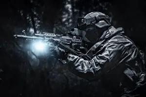 Commando Portrait Imprime: Portrait of a commando in the forest
