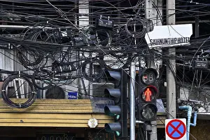 Energy Saving Solutions Imprime: Power lines Cable clutter
