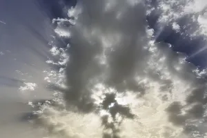 Granada Province Landmark Imprime: Rays of sun, rays of light behind clouds