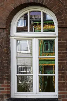 Window Reflection Photography Imprime: Reflection in the window