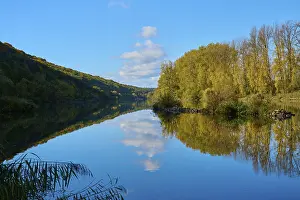 Bavaria Waterfront Scene Imprime: River, Main, Trees, Reflection