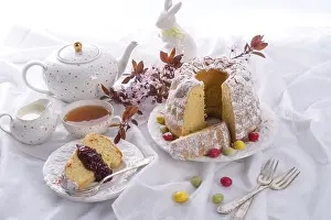 Polish Dessert Imprime: Saffron Easter Babka
