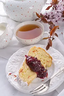 Saffron Easter Babka Imprime: Saffron Easter Babka