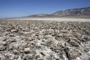 Mojave Desert Landscapes Imprime: Salt structures on Devil's Golf Course