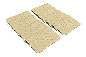 White Isolated Studio Photography Imprime: Set of rectangular wheat crackers