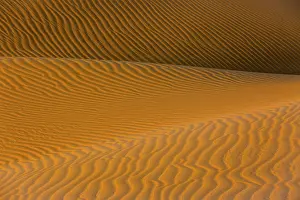 Empty Quarter UAE Imprime: Shapes, structures and patterns
