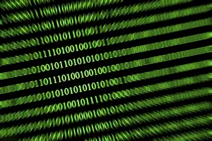 Black Background Art Imprime: Slanted green binary code on a black background