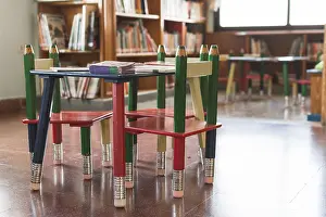 Modern Office Workspace Imprime: Small table library