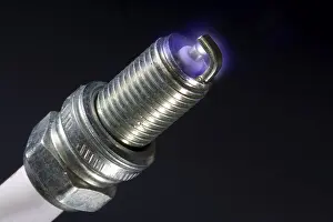 Indoor Studio Photography Imprime: Spark plug