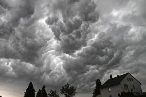 Dark Clouds Imprime: Storm clouds