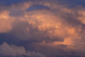 Bavaria Evening Clouds Imprime: Storm clouds in the evening light