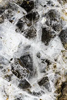 European Ice Formations Imprime: Structures in the ice, Austria