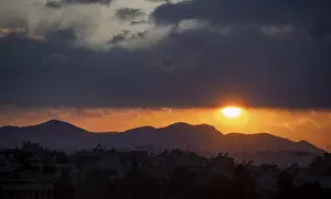 Cloudy Sky Greece Imprime: Sunset over Athens, dramatic cloudy sky