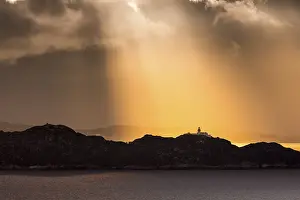 Inner Hebrides Coastal Scene Imprime: Sunset at the lighthouse of Rona