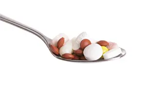 Nutrition Photography Imprime: Tablets on a spoon