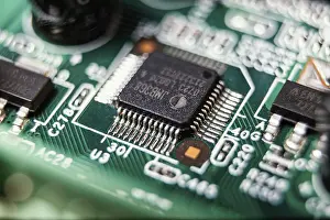 Modern Technology Image Imprime: Technology background with chip